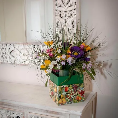 Daire Christina Boutique *