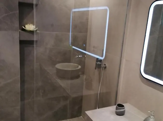 Christina Boutique Appartement *